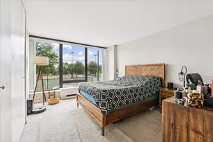 5445 N Sheridan Rd, Chicago, IL 60640 - Photo 10