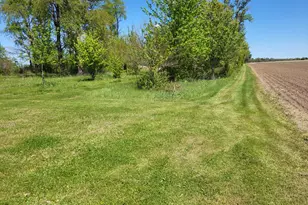 4509 Island Rd, Harvard, IL 60033 - Photo 38