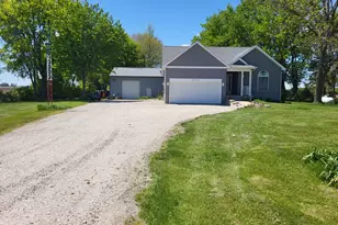 4509 Island Rd, Harvard, IL 60033 - Photo 1