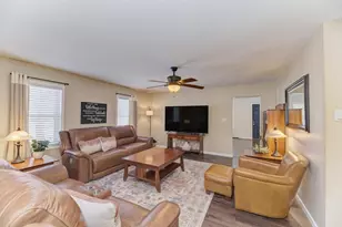 33709 S West River Rd, Wilmington, IL 60481 - Photo 4