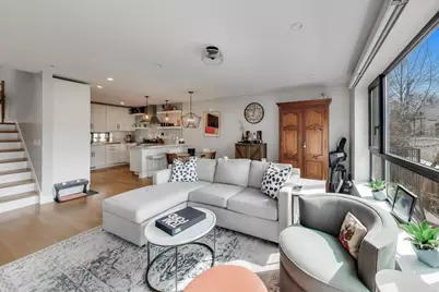 2247 N Rockwell Street #1, Chicago, IL 60647 - Photo 6