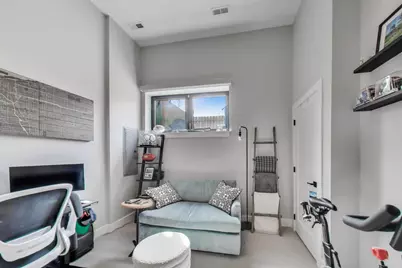 2247 N Rockwell Street #1, Chicago, IL 60647 - Photo 24