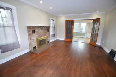 3916 E Lake Shore Drive, Wonder Lake, IL 60097 - Photo 10