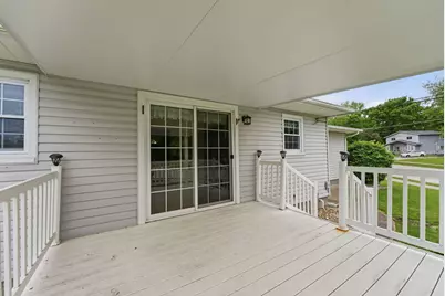 409 25th Avenue, East Moline, IL 61244 - Photo 18