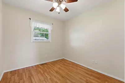 409 25th Avenue, East Moline, IL 61244 - Photo 10