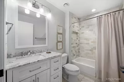 1546 N Orleans Street #1001, Chicago, IL 60610 - Photo 18