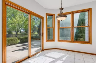 521 Ridgewood Dr, Antioch, IL 60002 - Photo 12