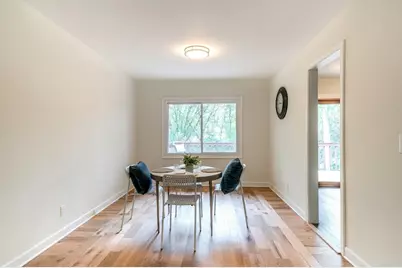 10 Cumberland Court, Cary, IL 60013 - Photo 4