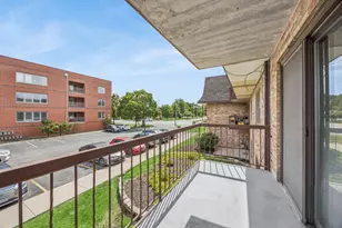 475 N Cass Ave, Westmont, IL 60559 - Photo 10