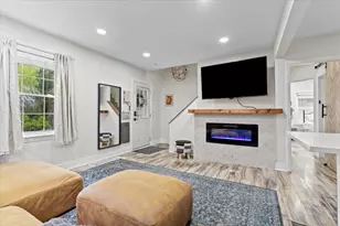 9125 S 54th Ave, Oak Lawn, IL 60453 - Photo 6