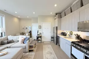 3757 N Sheffield Ave, Chicago, IL 60613 - Photo 6