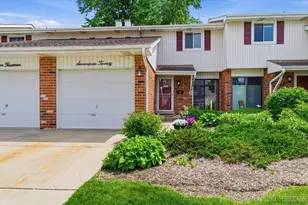1720 Trent Ct, Wheaton, IL 60189 - Photo 1