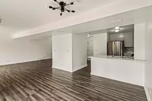 183 W Algonquin Rd, Des Plaines, IL 60016 - Photo 6
