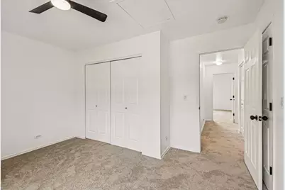 183 W Algonquin Road, Des Plaines, IL 60016 - Photo 14