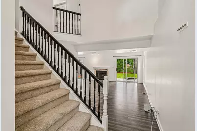 183 W Algonquin Road, Des Plaines, IL 60016 - Photo 12