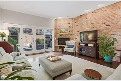 344 W Willow Street #A, Chicago, IL 60614 - Photo 8