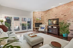 344 W Willow St, Chicago, IL 60614 - Photo 8