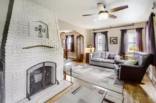 15 W Ann St, Lombard, IL 60148 - Photo 2