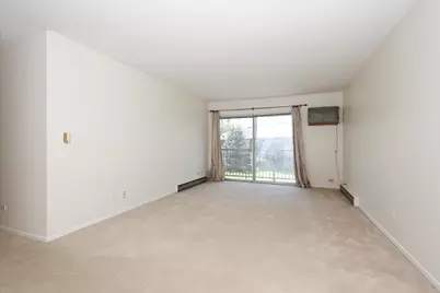834 E Old Willow Road #209, Prospect Heights, IL 60070 - Photo 2