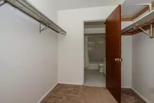 834 E Old Willow Rd, Prospect Heights, IL 60070 - Photo 10