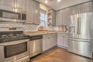 2729 N Wayne Ave, Chicago, IL 60614 - Photo 4