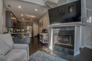 2729 N Wayne Ave, Chicago, IL 60614 - Photo 8