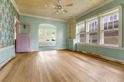 7544 S Ridgeland Avenue, Chicago, IL 60649 - Photo 6