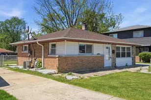 17044 Burnham Ave, Lansing, IL 60438 - Photo 2