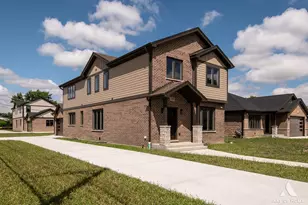 7948 W 74th St, Bridgeview, IL 60455 - Photo 2