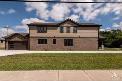 7948 W 74th Street, Bridgeview, IL 60455 - Photo 4