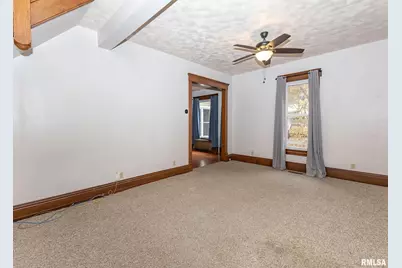 307 E Court Street, Cambridge, IL 61238 - Photo 10
