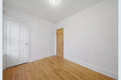 125 N 22nd Avenue, Melrose Park, IL 60160 - Photo 8