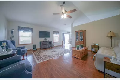 192 Prairie Moon Drive, Davis Junction, IL 61020 - Photo 2