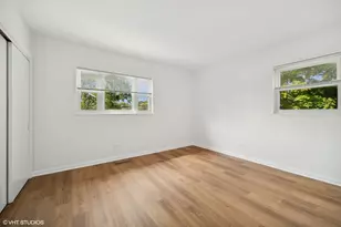 528 Poplar Dr, Wilmette, IL 60091 - Photo 8