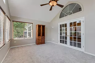 1920 Timbers Edge Cir, Joliet, IL 60431 - Photo 8