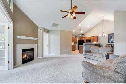 1920 Timbers Edge Circle #1920, Joliet, IL 60431 - Photo 4