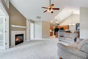 1920 Timbers Edge Cir, Joliet, IL 60431 - Photo 4