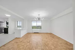 7033 N Kedzie Ave, Chicago, IL 60645 - Photo 12