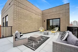 5630 N Broadway St, Chicago, IL 60660 - Photo 22