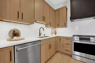5630 N Broadway Street #5W, Chicago, IL 60660 - Photo 10