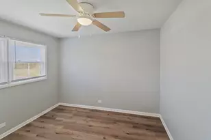 444 Hickory St, Chicago Heights, IL 60411 - Photo 10