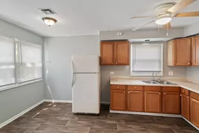 444 Hickory Street #2A, Chicago Heights, IL 60411 - Photo 4