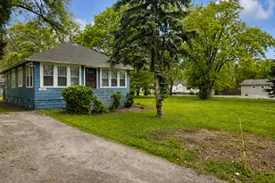 304 Cameron Ave, Lockport, IL 60441 - Photo 4
