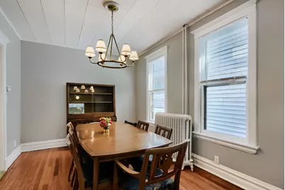 4217 N Lawndale Avenue, Chicago, IL 60618 - Photo 6