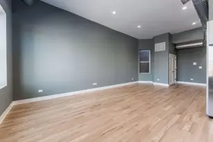 2620 N Milwaukee Ave, Chicago, IL 60647 - Photo 8