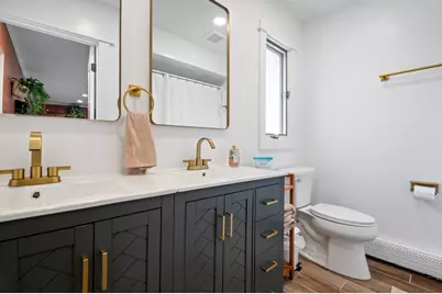 17W214 W Hillside Lane, Willowbrook, IL 60527 - Photo 14