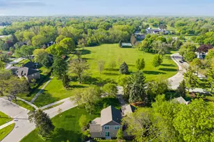 664 Country Club Rd, Crystal Lake, IL 60014 - Photo 28