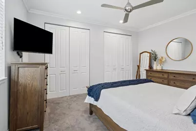 1830 N Winchester Avenue #216, Chicago, IL 60622 - Photo 8