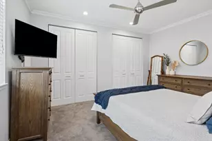 1830 N Winchester Ave, Chicago, IL 60622 - Photo 8