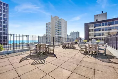 3033 N Sheridan Road #1610, Chicago, IL 60657 - Photo 14